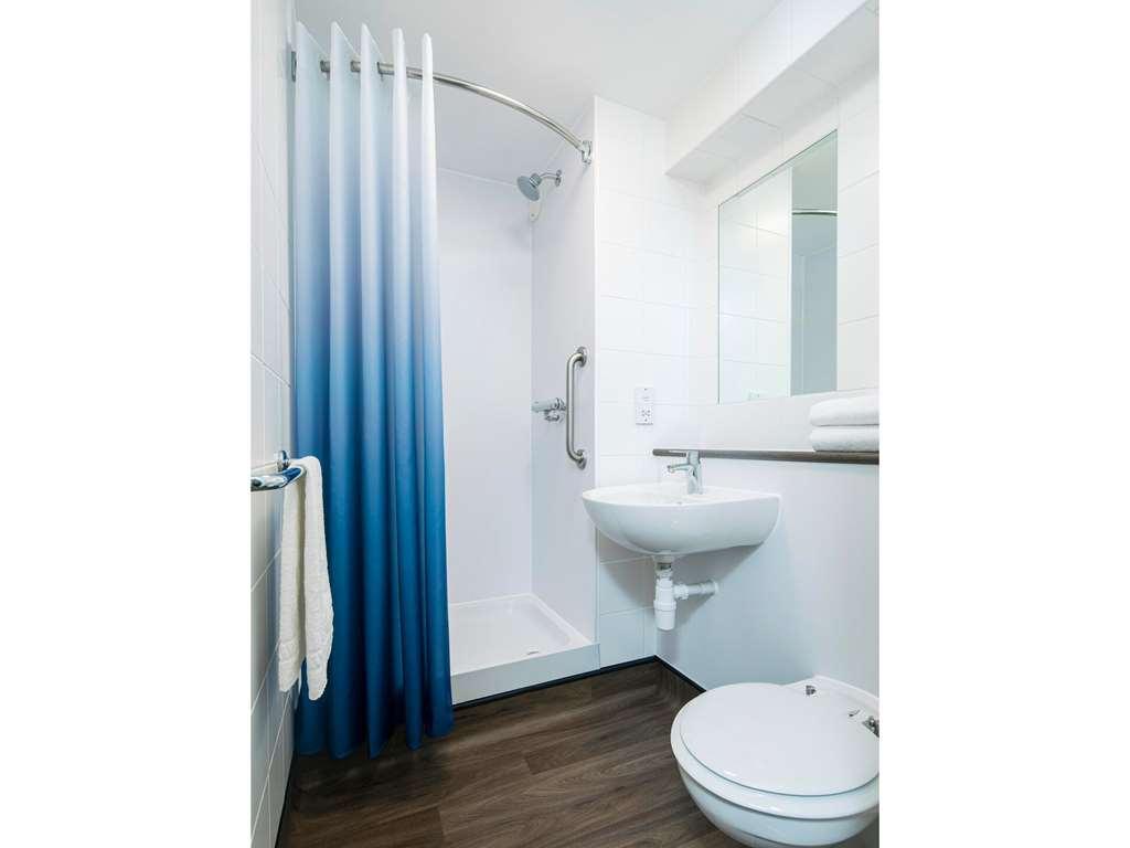 Travelodge Redhill Redhill  Cameră foto