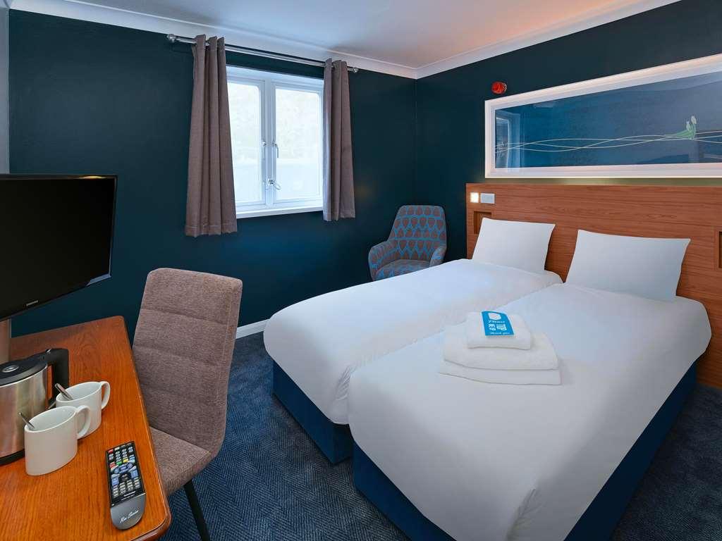 Travelodge Redhill Redhill  Cameră foto