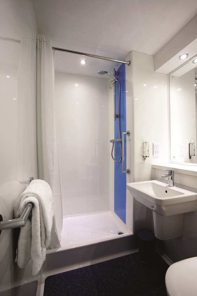 Travelodge Redhill Redhill  Cameră foto